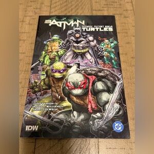Batman / Teenage Mutant Ninja Turtles (DC Comics, October 2016)
